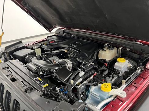 Used 2021 Jeep Wrangler Unlimited Rubicon w/ Cold Weather Group image 62