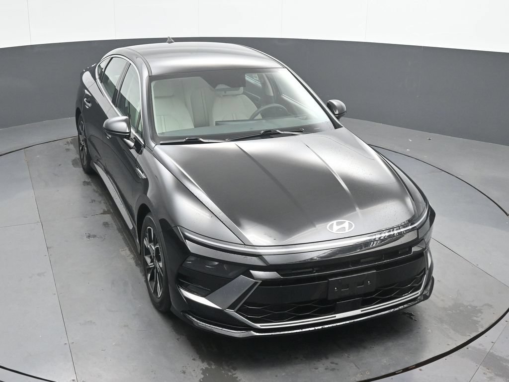 Used 2025 Hyundai Sonata SEL FWD image 34