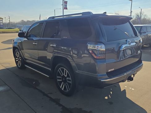 Used 2017 Toyota 4Runner Limited image 7