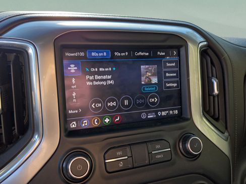 Used 2020 Chevrolet Silverado 1500 LT Trail Boss image 17