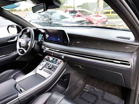 Certified 2023 Hyundai Palisade Calligraphy image 10