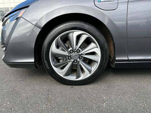 Used 2019 Honda Clarity Plug-In Hybrid image 11