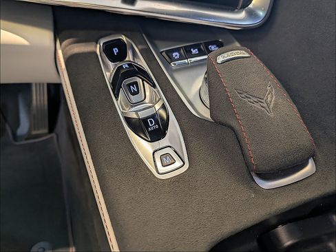 Used 2023 Chevrolet Corvette Stingray Premium Conv w/ Z51 Performance Package RWD image 27