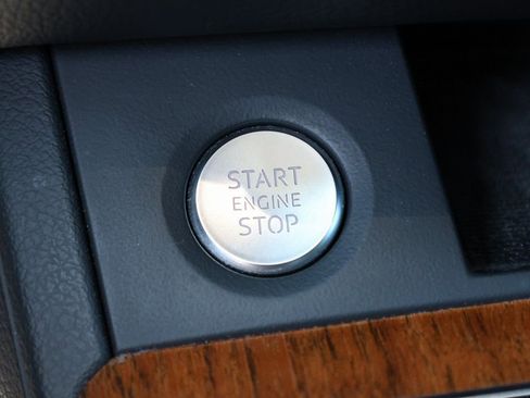 Used 2023 Audi Q5 2.0T Premium w/ Convenience Package image 32