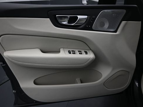 New 2026 Volvo XC60 T8 Ultra image 22