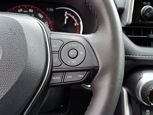 Used 2024 Toyota RAV4 XLE w/ Convenience Package image 23