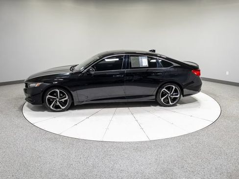 Used 2021 Honda Accord Sport image 31