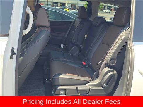 Used 2025 Honda Odyssey Elite image 7