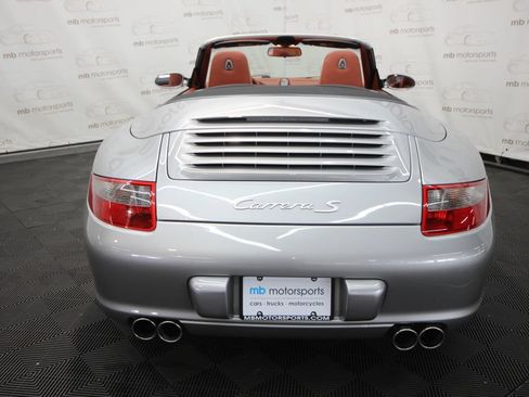Used 2006 Porsche 911 Carrera S RWD image 33