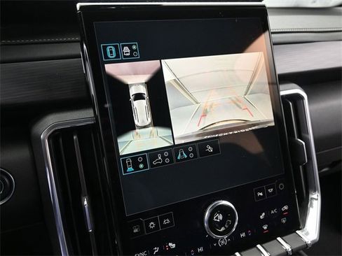 Certified 2025 GMC Acadia Elevation image 37