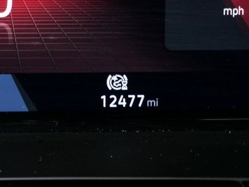 Used 2025 Volkswagen Atlas Cross Sport SEL Premium R-Line image 6