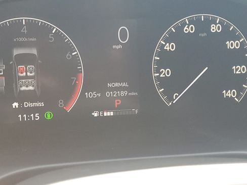 Used 2025 Honda HR-V LX image 24