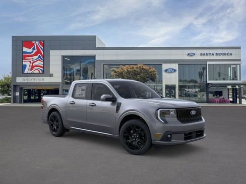 New 2025 Ford Maverick Lobo AWD/4WD image 7