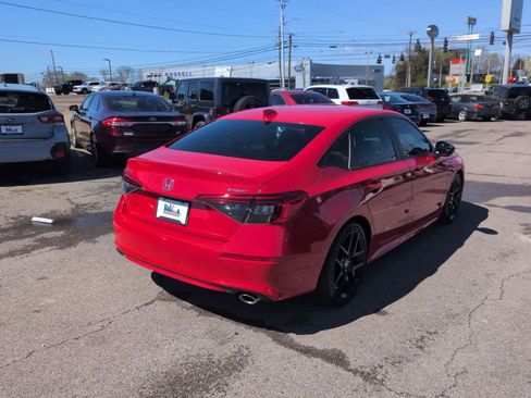 Used 2024 Honda Civic Sport image 8