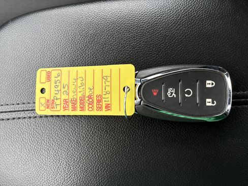 Used 2025 Chevrolet Malibu LT FWD image 29