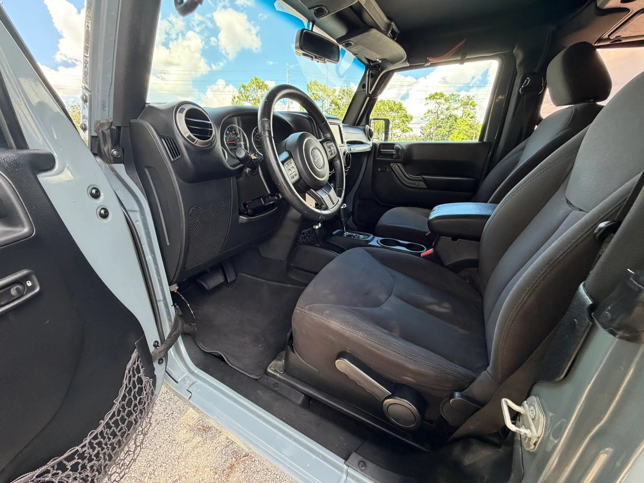 Used 2015 Jeep Wrangler Sport w/ Quick Order Package 24S AWD/4WD image 7