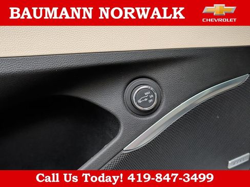 Used 2019 Buick Enclave Premium w/ LPO, Luxury Package AWD/4WD image 11
