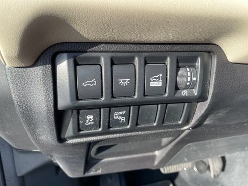 Used 2021 Subaru Ascent Touring w/ Popular Package #2 AWD/4WD image 18