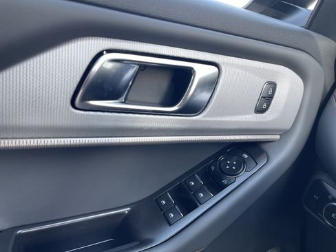 New 2026 Ford Explorer Active image 19