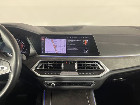 Used 2021 BMW X5 xDrive40i w/ Premium Package image 15