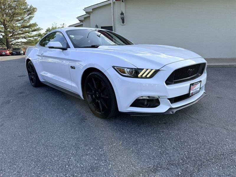 Used 2016 Ford Mustang GT Premium w/ Equipment Group 401A RWD image 3