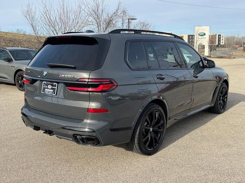 Used 2024 BMW X7 M60i image 4
