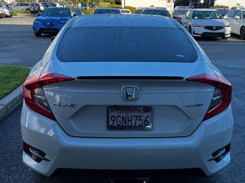 Used 2020 Honda Civic Sport image 5