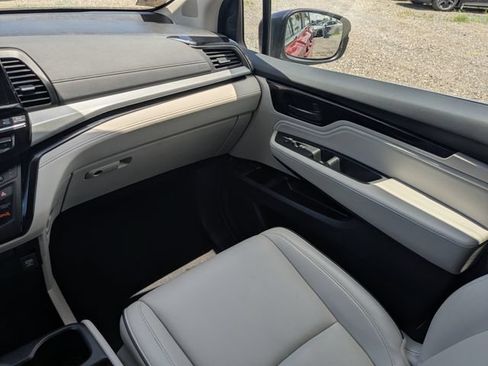 Used 2025 Honda Odyssey Touring image 24