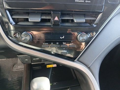 Used 2024 Toyota Camry XSE image 31