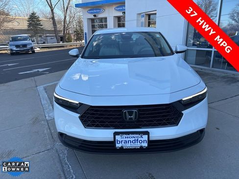 Used 2023 Honda Accord LX image 2