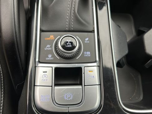 Used 2025 Kia Telluride S AWD/4WD image 22