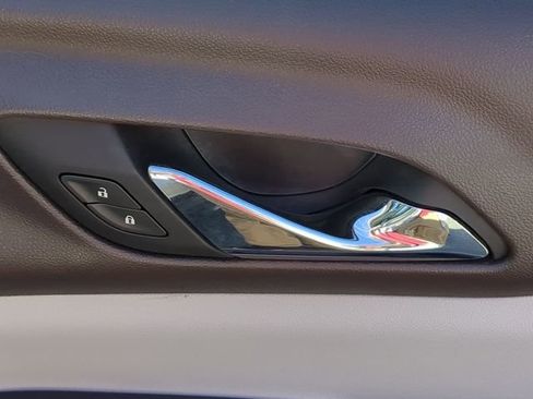 Used 2018 GMC Acadia SLT image 38