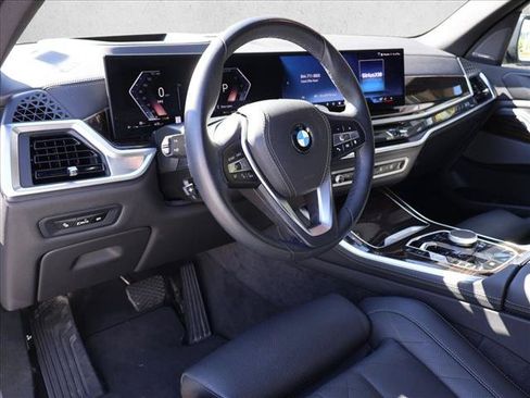 Used 2026 BMW X5 xDrive40i AWD/4WD image 13