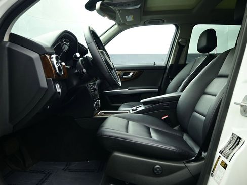 Used 2015 Mercedes-Benz GLK 350 4MATIC image 16