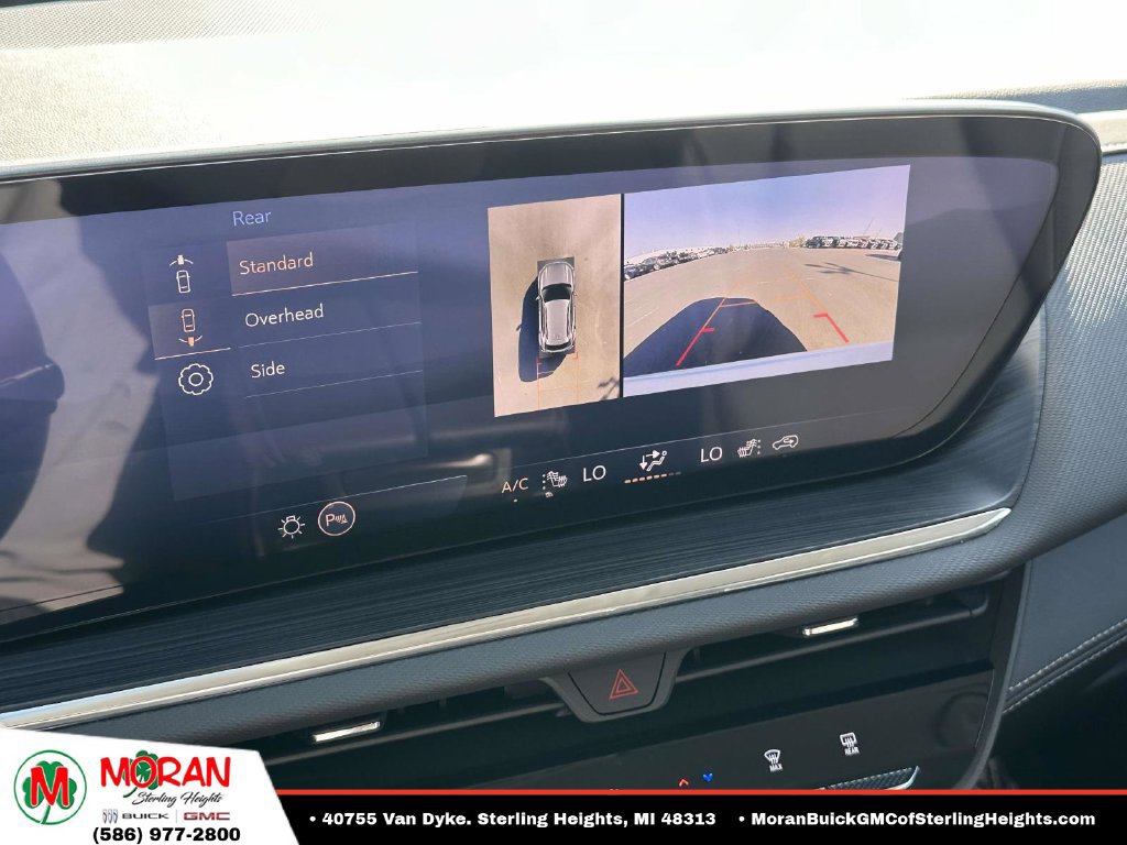 Certified 2025 Buick Envision Preferred AWD/4WD image 26