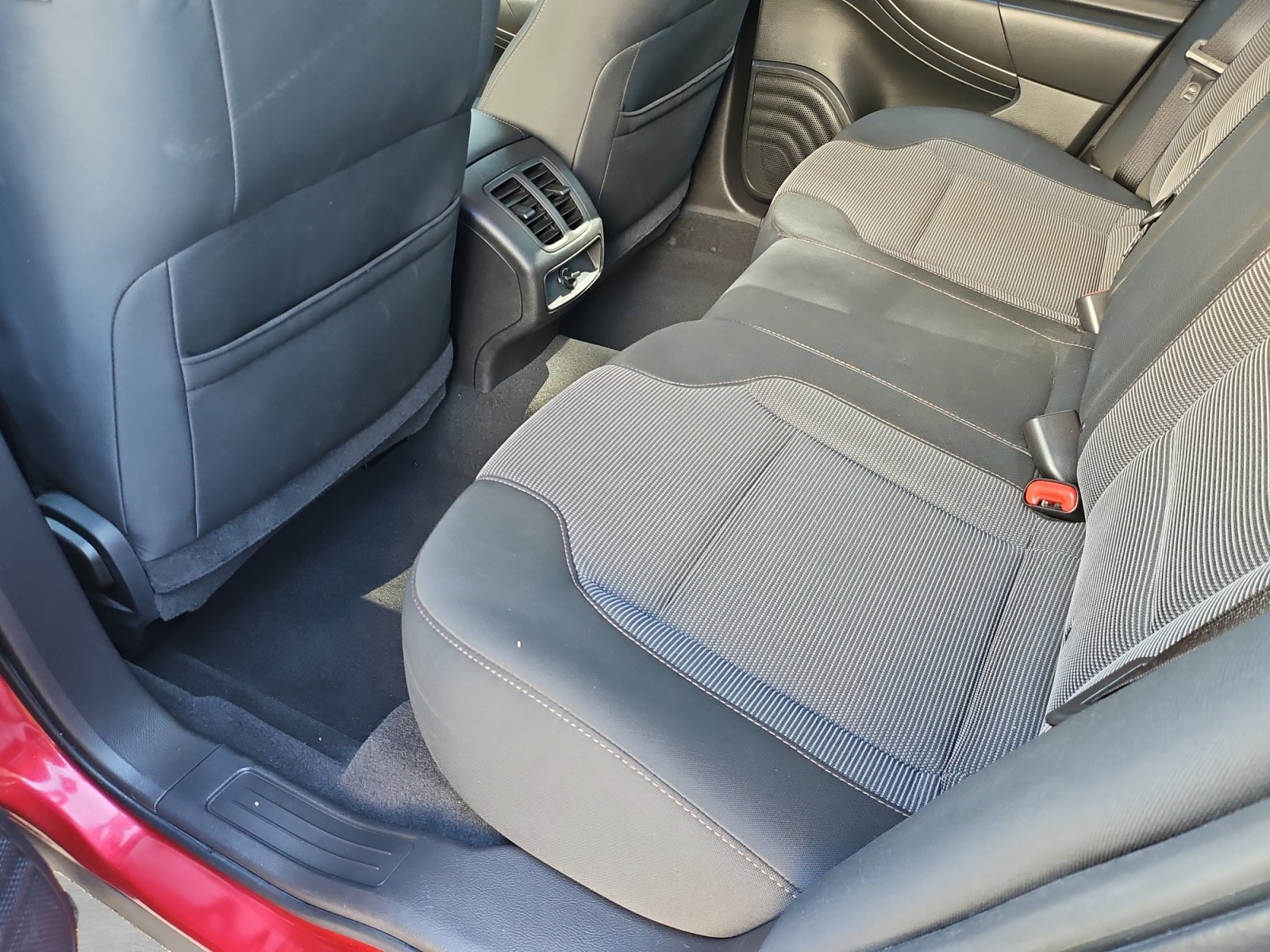 Used 2011 Ford Taurus SEL FWD image 28