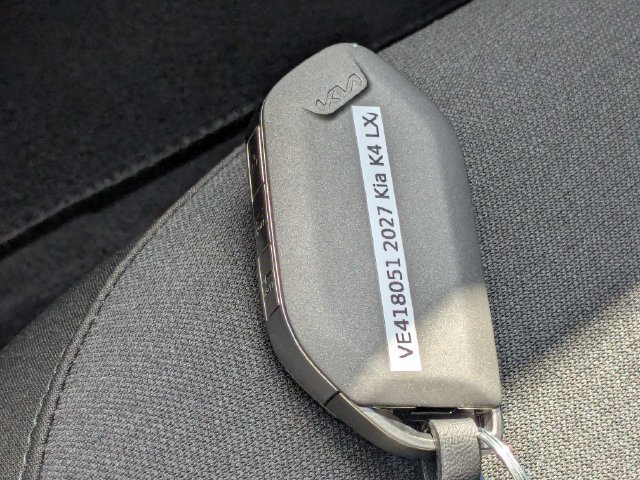 New 2027 Kia K4 FWD image 29