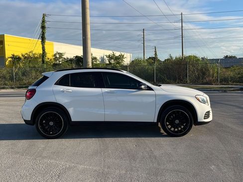 Used 2019 Mercedes-Benz GLA 250 4MATIC image 4
