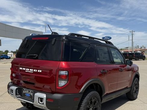 New 2026 Ford Bronco Sport Outer Banks w/ Sasquatch Outer Banks Package AWD/4WD image 4