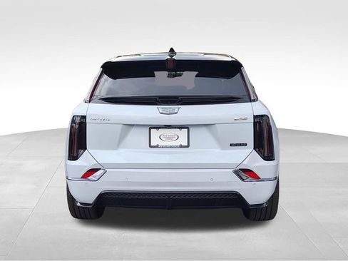 New 2027 Cadillac Optiq V AWD/4WD image 4