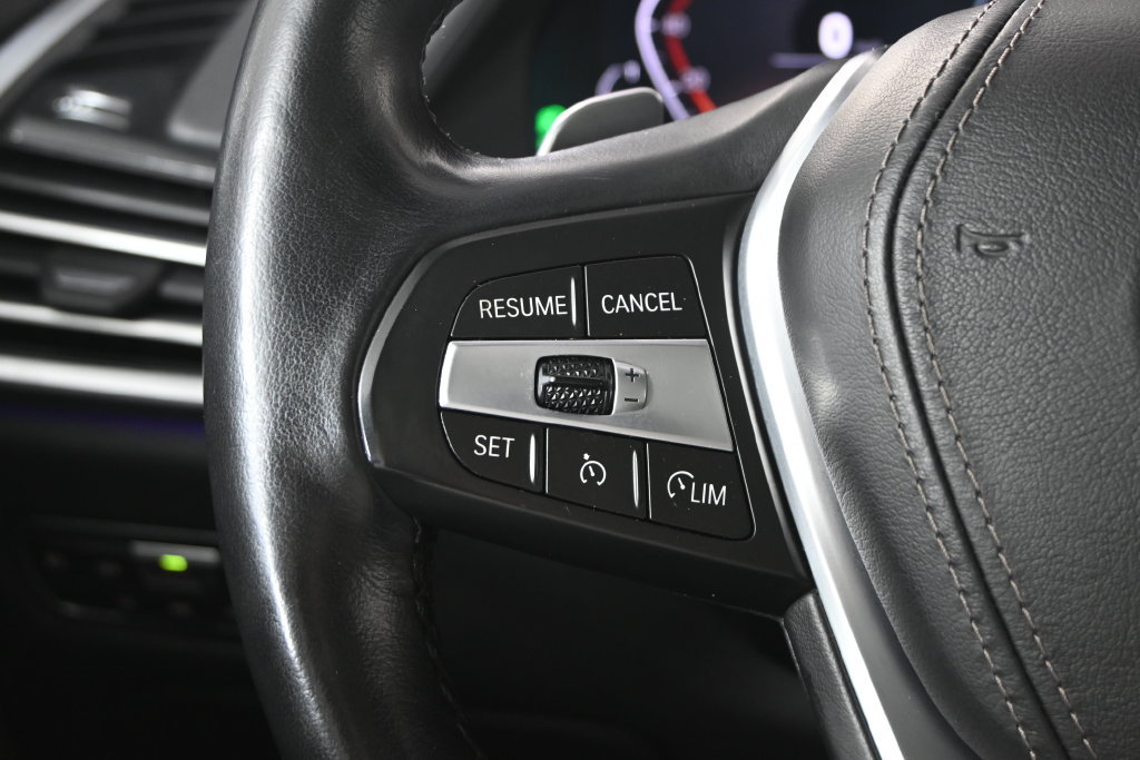 Used 2019 BMW X5 xDrive40i w/ Premium Package 2 AWD/4WD image 33
