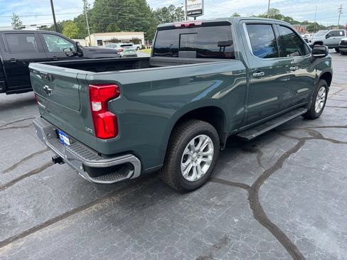 Certified 2025 Chevrolet Silverado 1500 LTZ AWD/4WD image 7