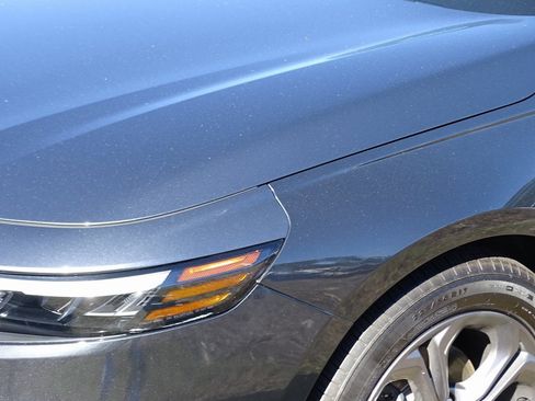 Used 2024 Honda Accord EX image 27