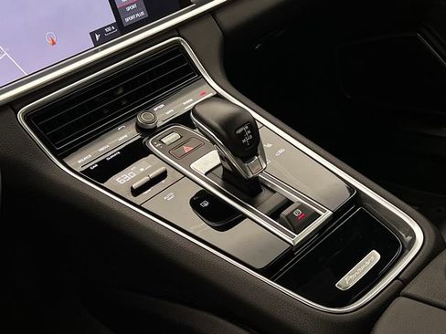 Used 2020 Porsche Panamera 4S AWD/4WD image 20