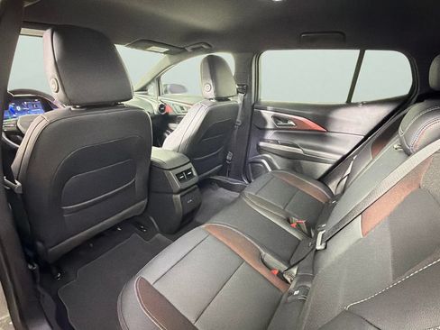 Used 2024 Chevrolet Equinox EV RS FWD image 27