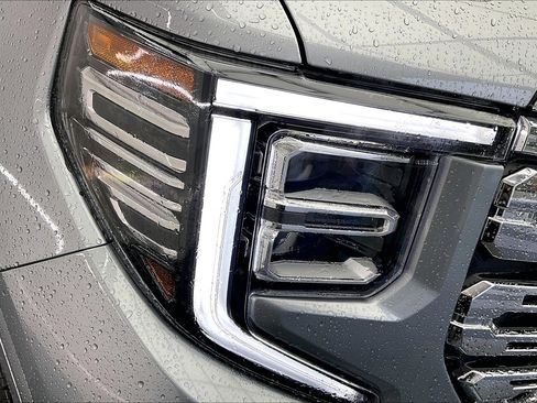 New 2026 GMC Sierra 1500 Denali w/ Denali Reserve Package image 15