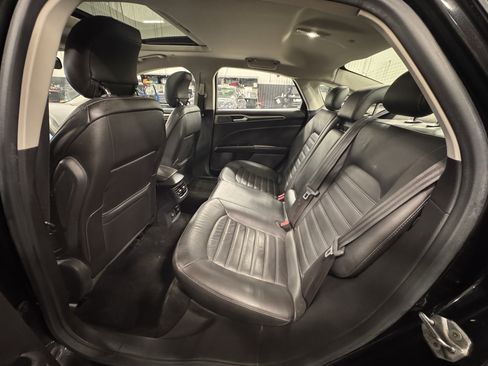 Used 2013 Ford Fusion SE image 21