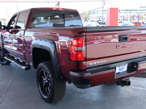Used 2016 GMC Sierra 2500 Denali w/ Duramax Plus Package image 7