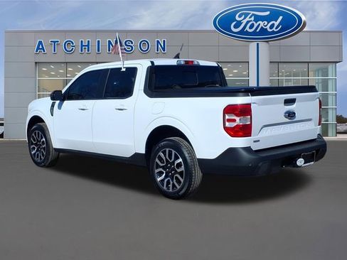 Certified 2024 Ford Maverick Lariat image 3