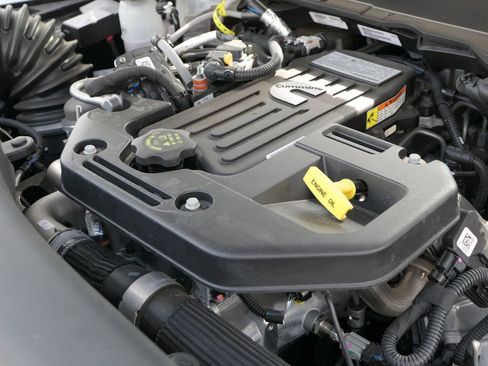 New 2025 RAM 5500 Tradesman w/ Max Tow Package image 28